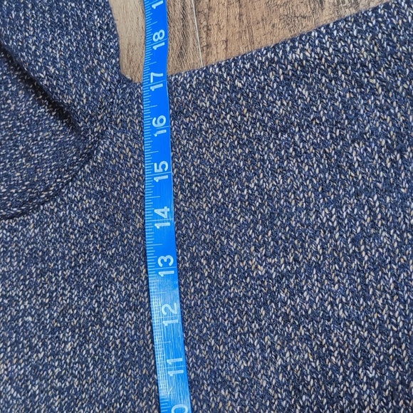 Eileen Fisher Italian Yarn Wool Blend Fringe Hem Sweater - Size XS in Midnight - Picture 8 of 9